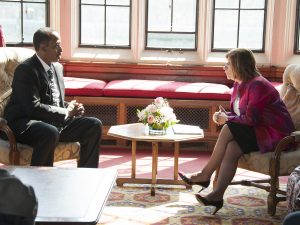 Deputy Speaker of Somali House of People in discussion with Rt Hon Baroness D'Souza CMG, the Lord Speaker