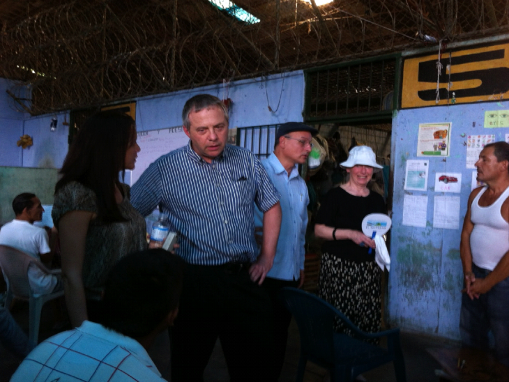 John Mann MP and Baroness Hooper listen to prisoners’ views in Apanteos Prison in Santa Ana, El Salvador