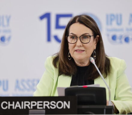 Deborah O’Neill, Australian Senator