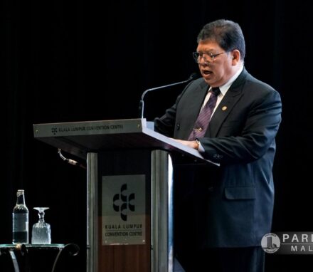 H.E. Tan Sri Dato' Dr. Johari bin Abdul, Speaker of the House of Representatives of Malaysia ©Parliament of Malaysia