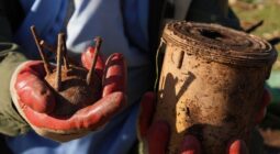 The IPU encourages parliaments to approve ratification of the Anti-Personnel Mine Ban Convention. © Fariq Faraj Mahmood/Anadolu/AFP