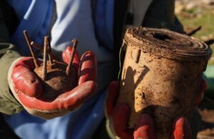 The IPU encourages parliaments to approve ratification of the Anti-Personnel Mine Ban Convention. © Fariq Faraj Mahmood/Anadolu/AFP