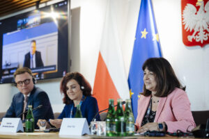 Anda Filip speaking at the Warsaw seminar © Senate of Poland