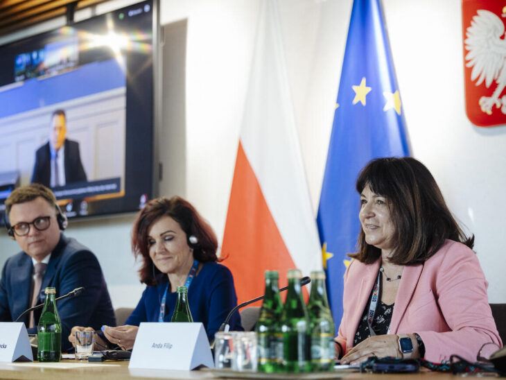 Anda Filip speaking at the Warsaw seminar © Senate of Poland