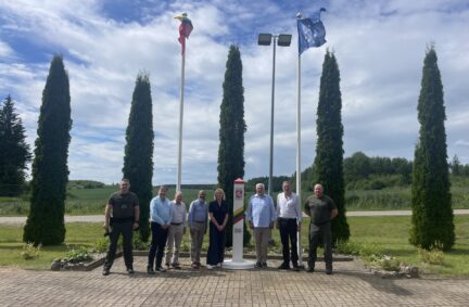 Parliamentarians visit the Padvarionys Frontier Station on the Belarusian border.